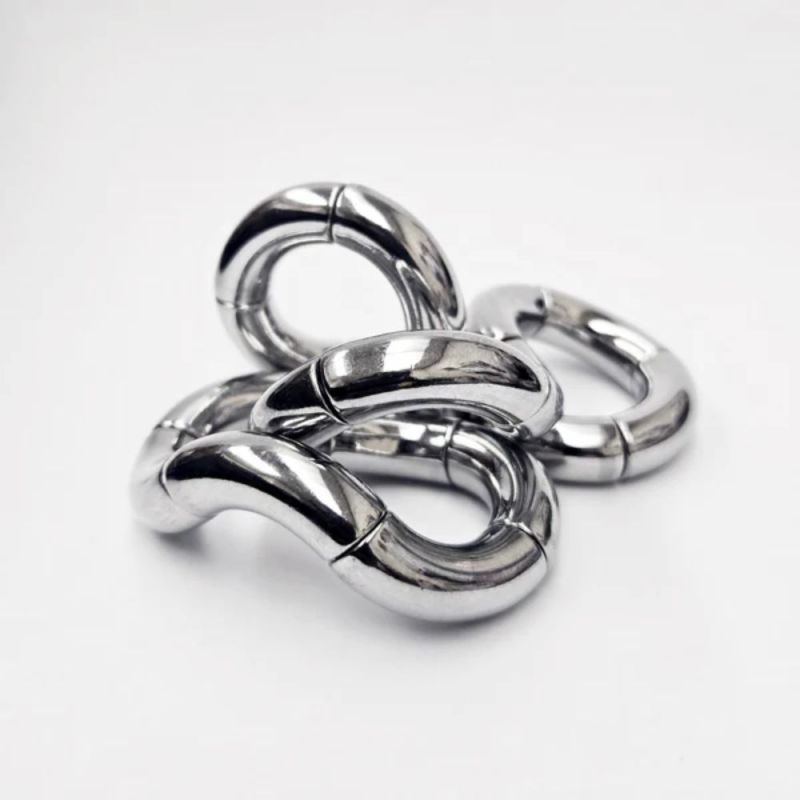 Luxury Die-Cast Metal Tangle Jr. – Elegant Fidget Sculpture & Desk Toy